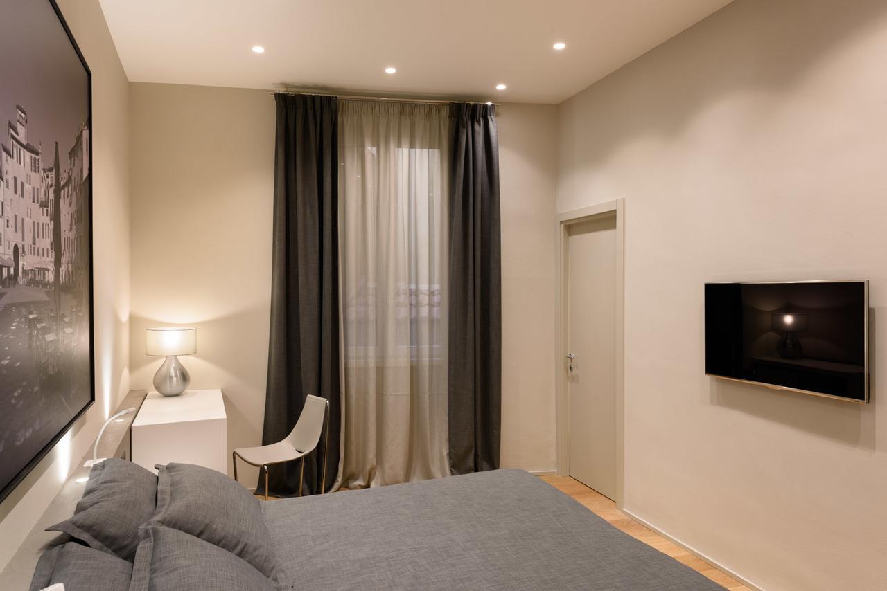 Palazzo Vasarri - Luxury Design Suites Montevarchi Exterior photo