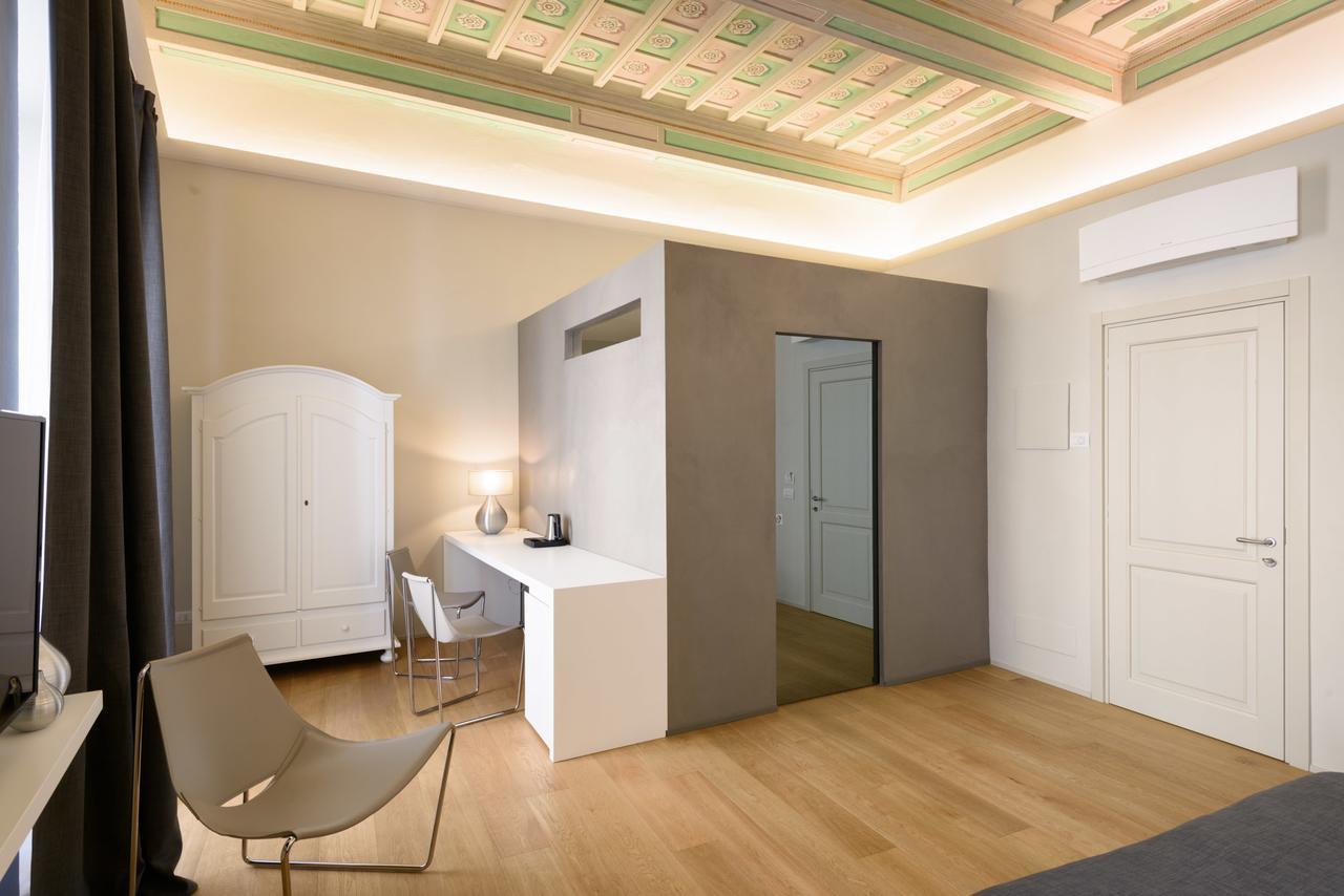 Palazzo Vasarri - Luxury Design Suites Montevarchi Exterior photo