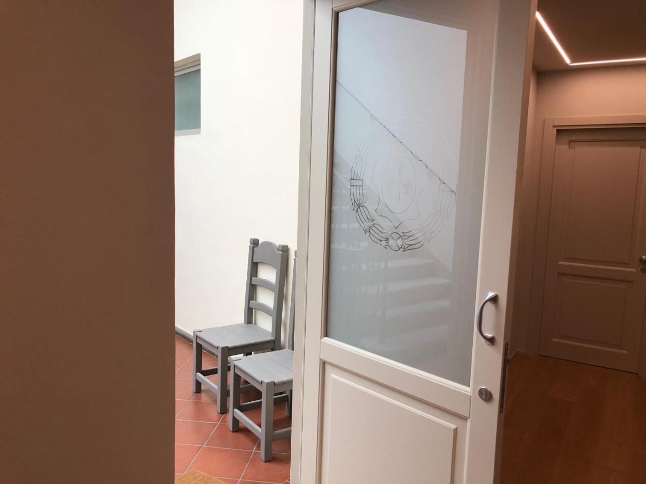 Palazzo Vasarri - Luxury Design Suites Montevarchi Exterior photo